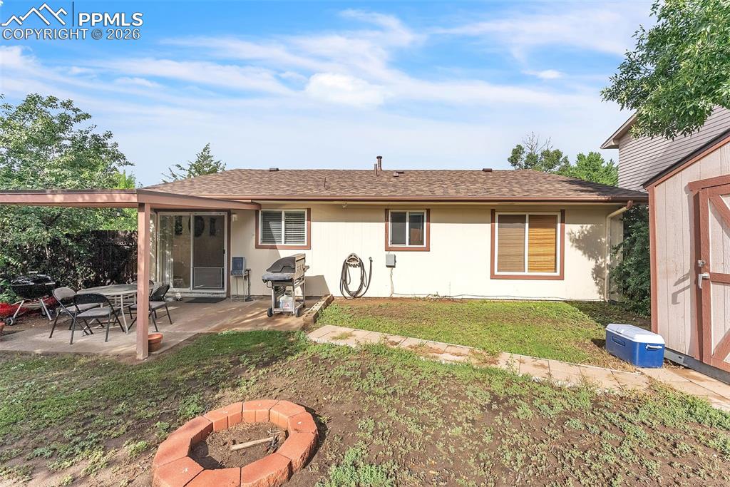 Image 24 of 45: Back of Structure