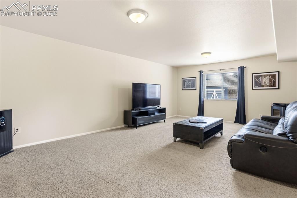 Image 22 of 33: Living Room