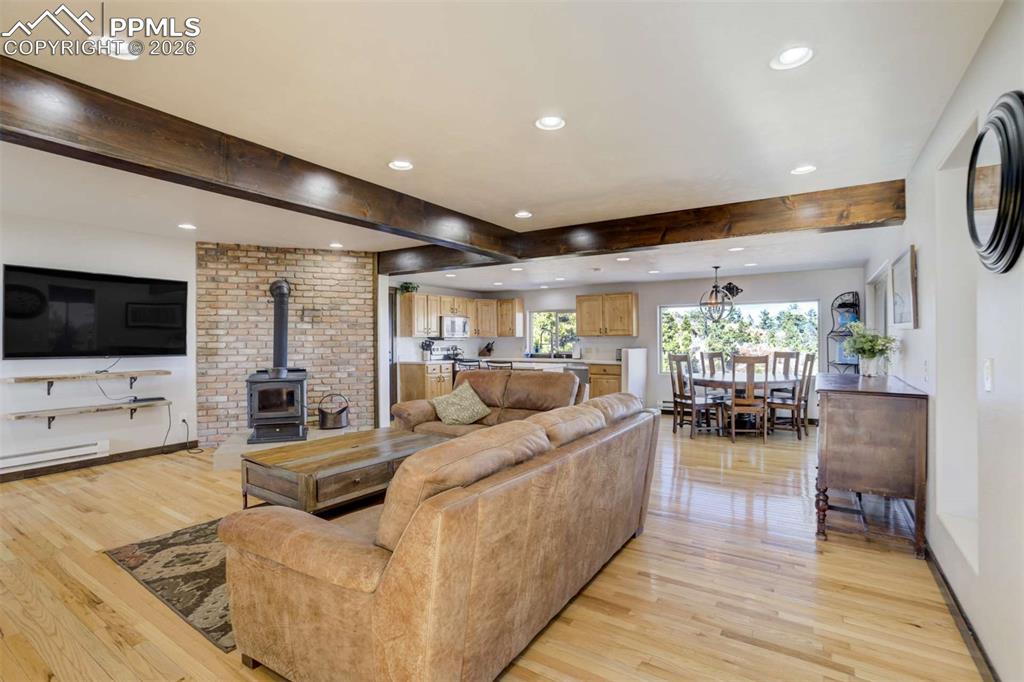 Image 10 of 50: Living Room