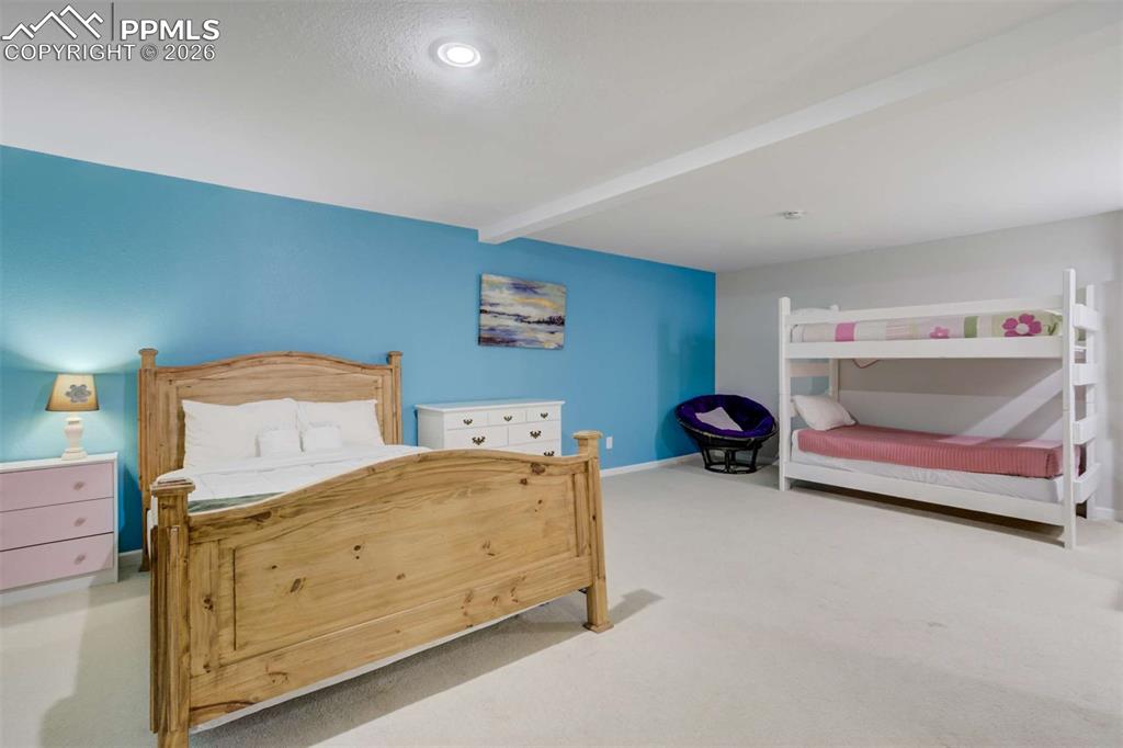 Image 40 of 50: Bedroom