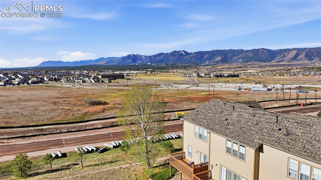 Image 4 of 27: Pikes Peak Vies