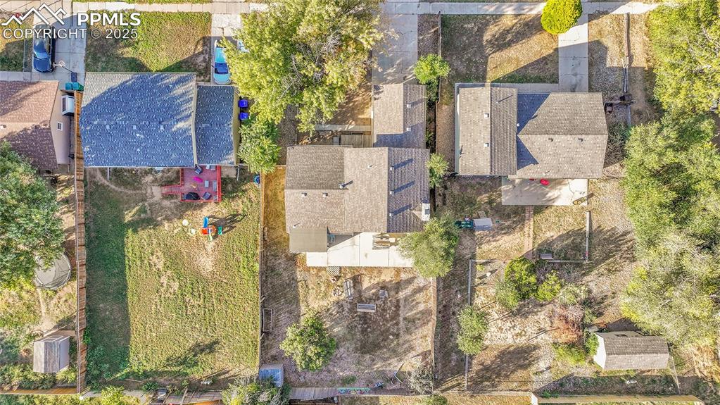 Image 29 of 36: Aerial view of residential area