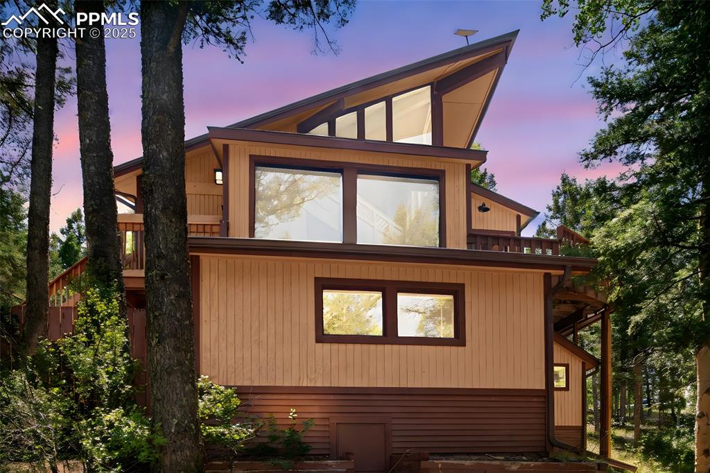 Image 35 of 46: Side of Structure