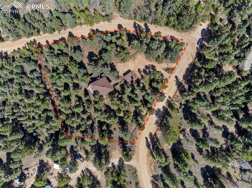 Image 42 of 46: Property Lines are Approximate and not a survey.