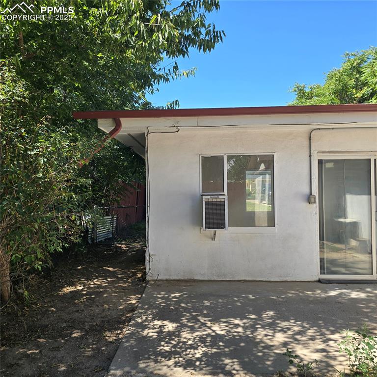 Image 19 of 28: air wall unit