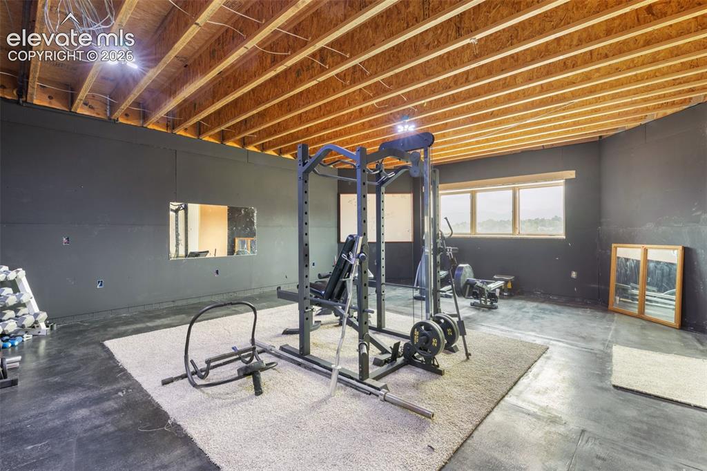 Image 45 of 50: Exercise Room