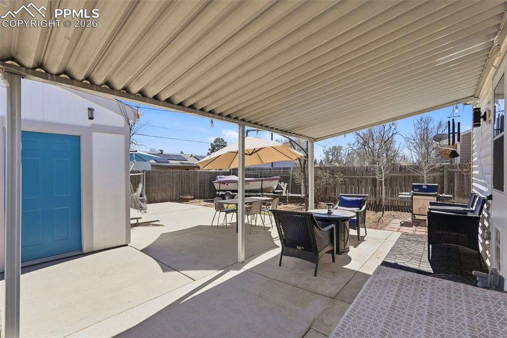 Image 33 of 49: Patio