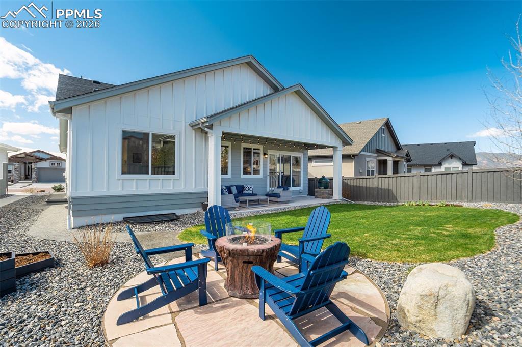 Image 36 of 46: Downstairs shared 3/4 bath