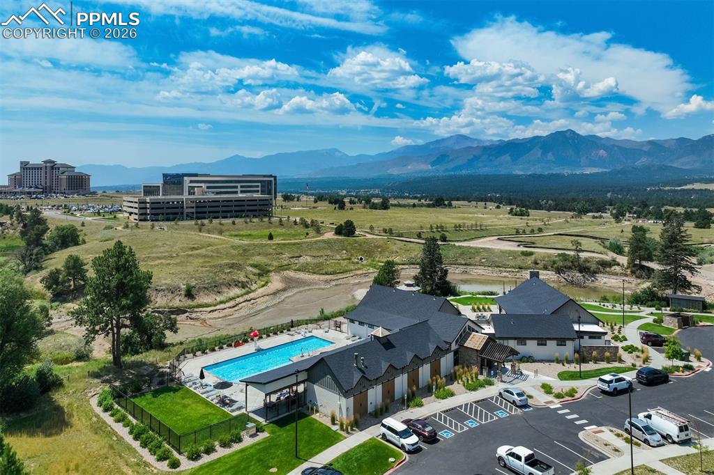 Image 41 of 46: Back of Structure