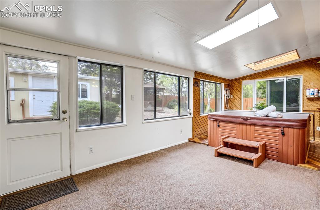 Image 13 of 41: Functioning hot tub for relaxing evenings