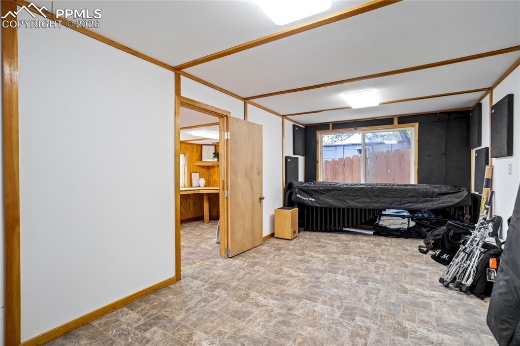 Image 36 of 41: Live this space your way