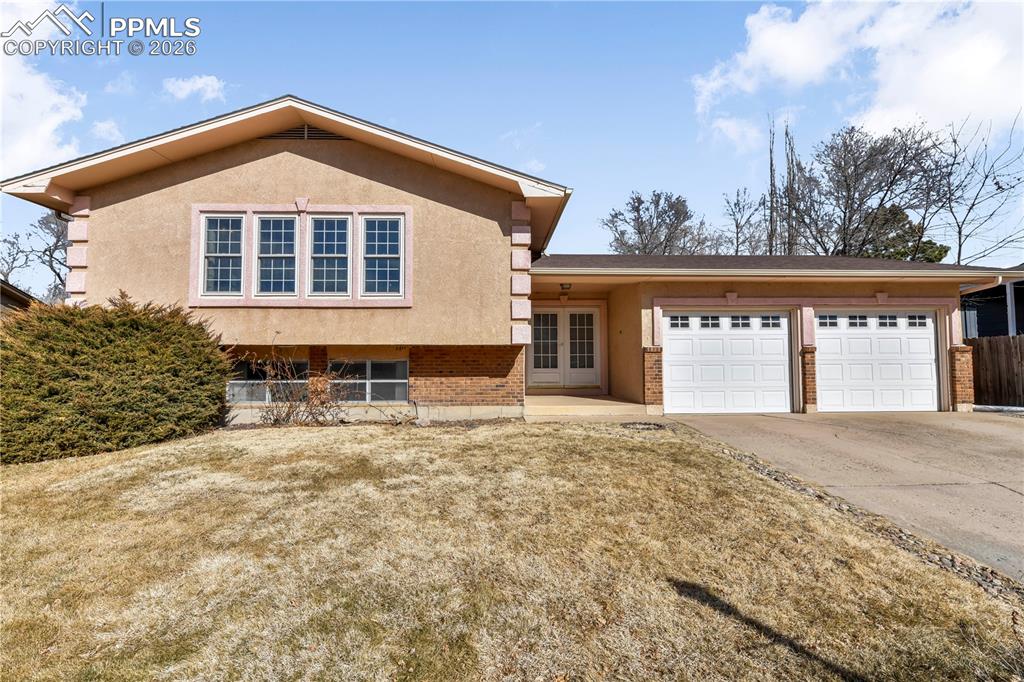 Image 30 of 50: Front of Structure