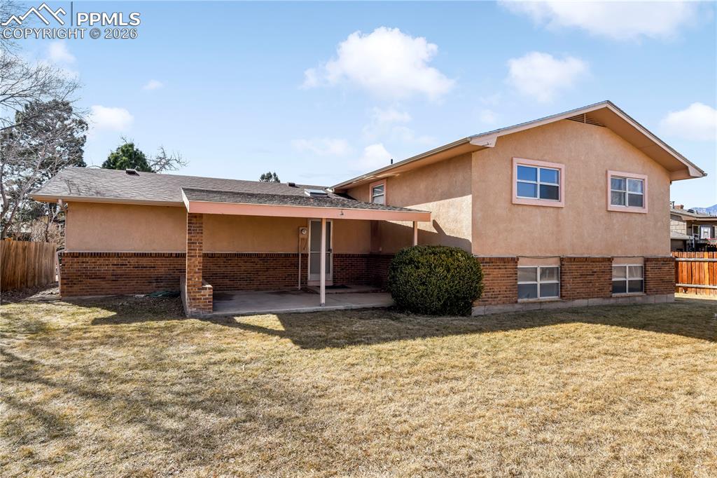 Image 39 of 50: Back of Structure