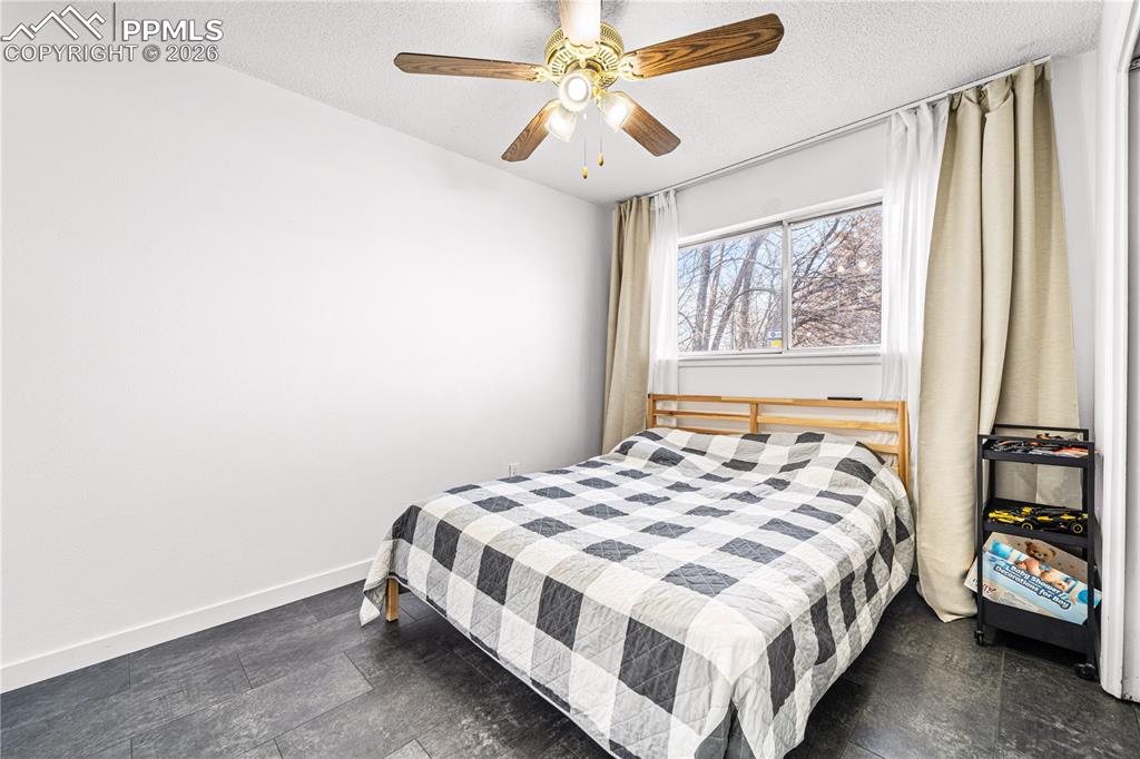 Image 12 of 22: Bedroom