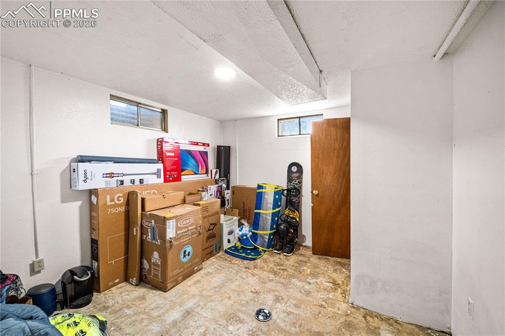 Image 17 of 22: Basement