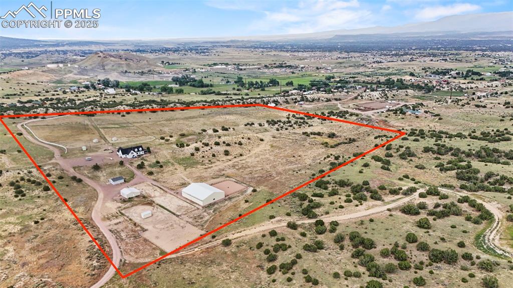 Image 4 of 41: Property Lines are Approximate and not a survey
