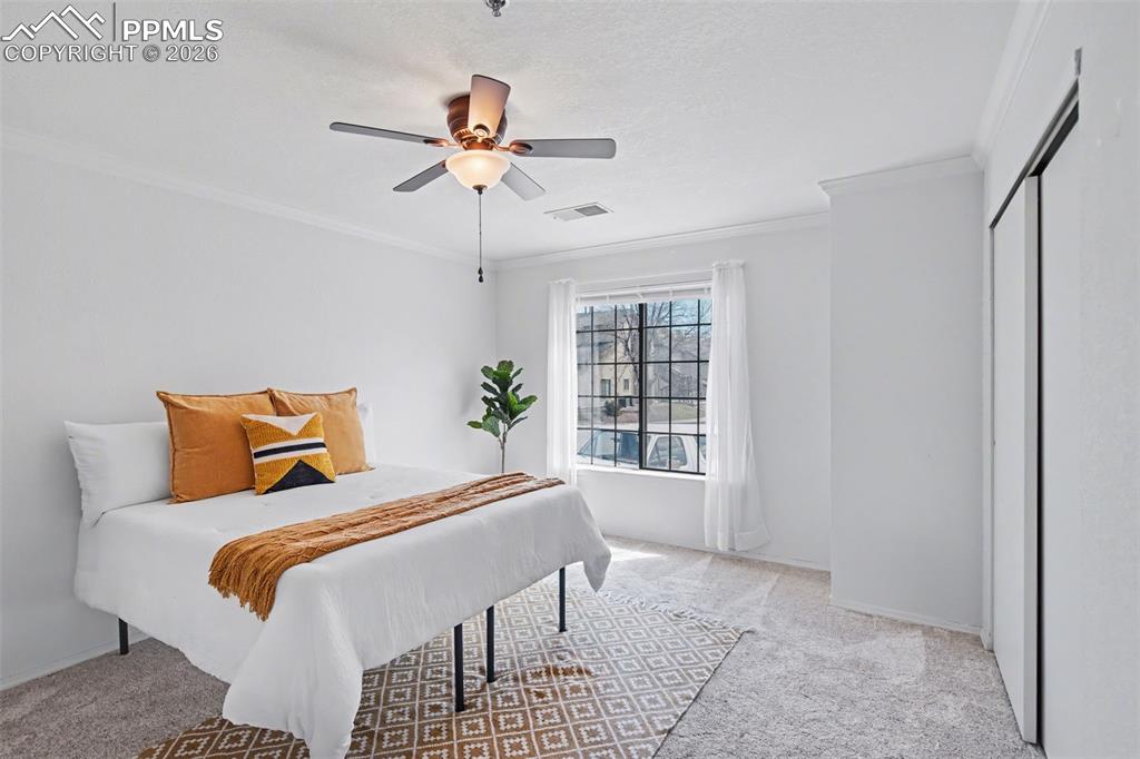 Image 17 of 27: No Description Available