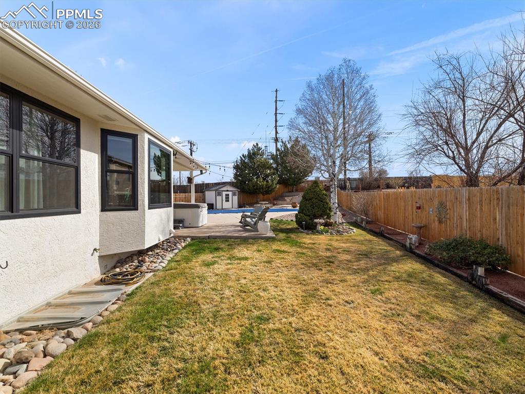 Image 41 of 41: Yard