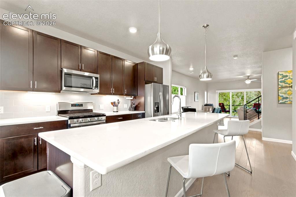 Image 11 of 48: Kitchen