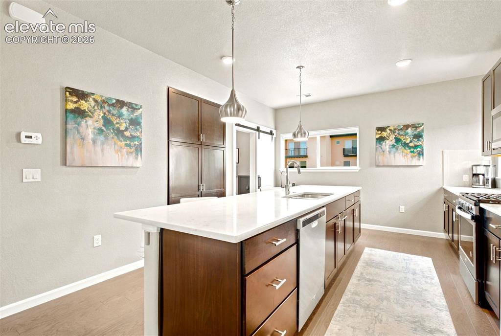 Image 13 of 48: Kitchen