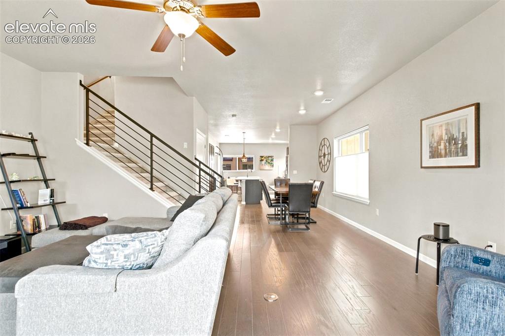 Image 21 of 48: Living Room