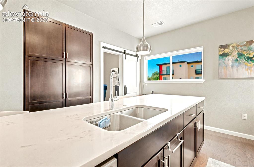 Image 8 of 48: Kitchen
