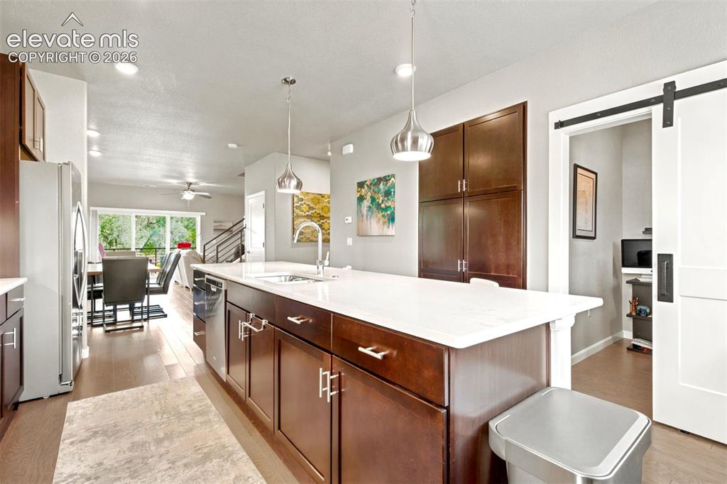 Image 9 of 48: Kitchen