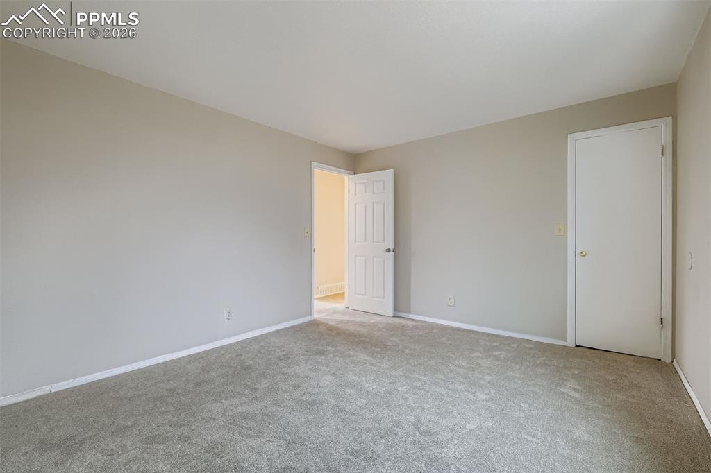 Image 15 of 22: Bedroom