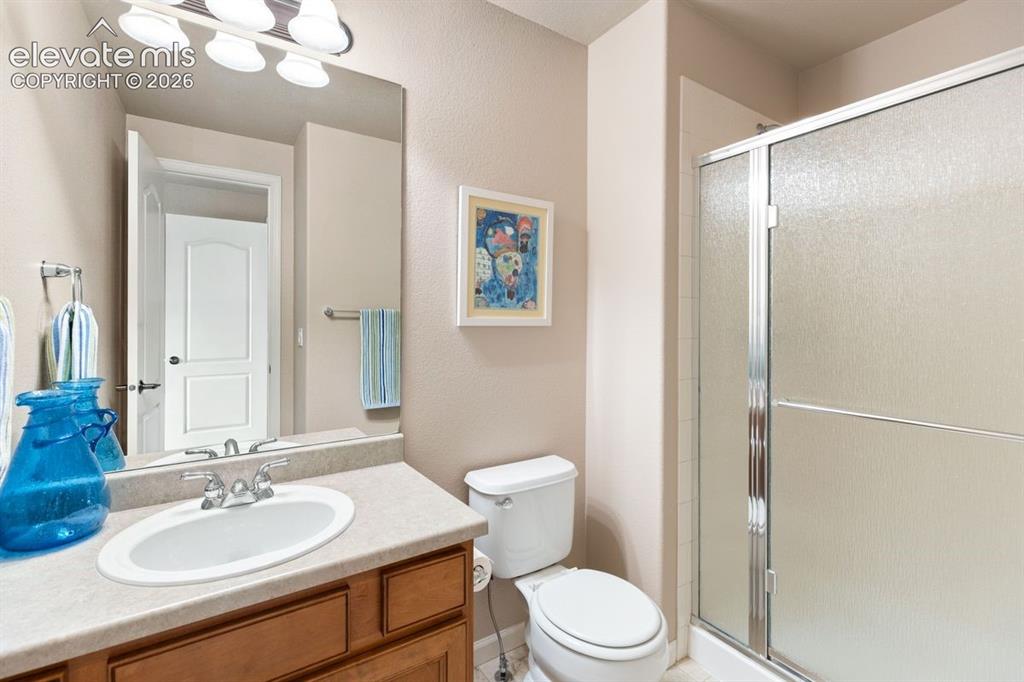Image 23 of 50: 3/4 en suite bathroom