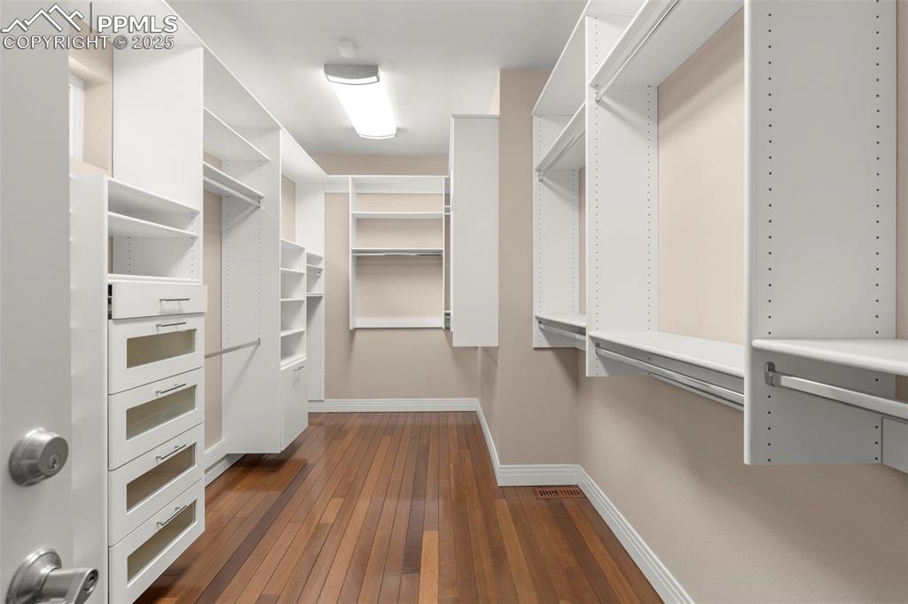 Image 28 of 50: No Description Available