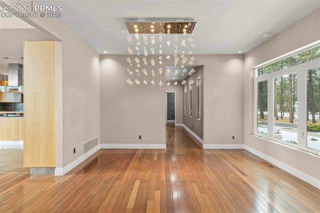 Image 6 of 50: No Description Available