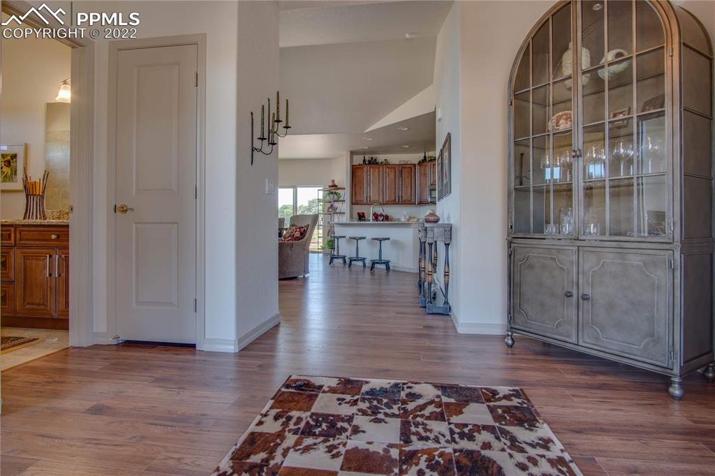 Listing 2118519, Image 33 of 39
