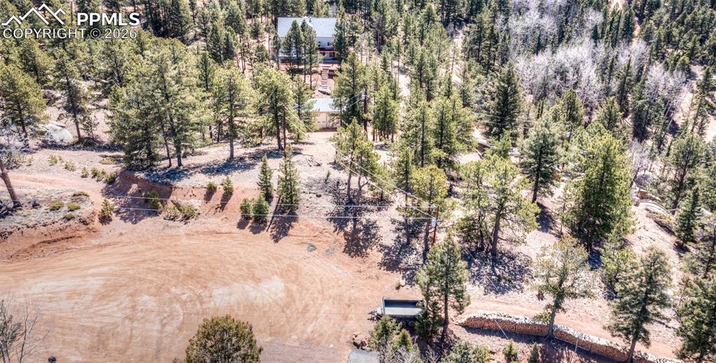 Image 3 of 21: Drone / aerial view