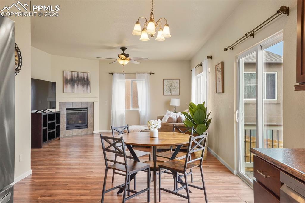 Image 2 of 31: Dining Area