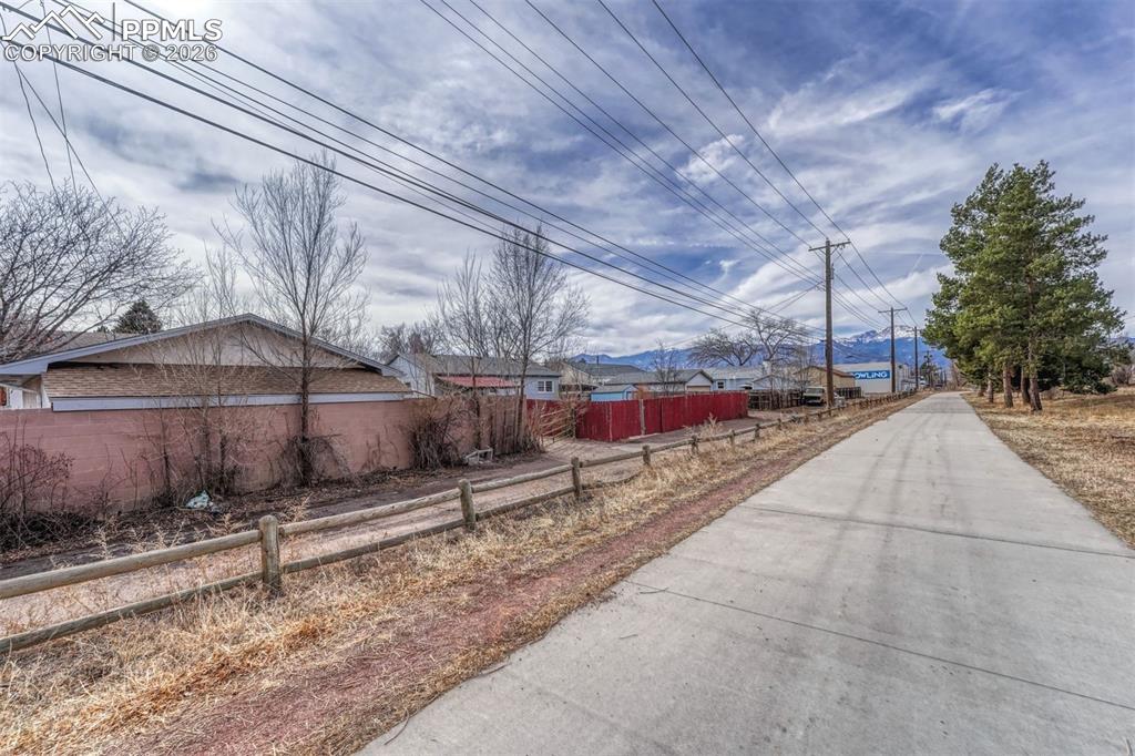 Image 34 of 34: Community