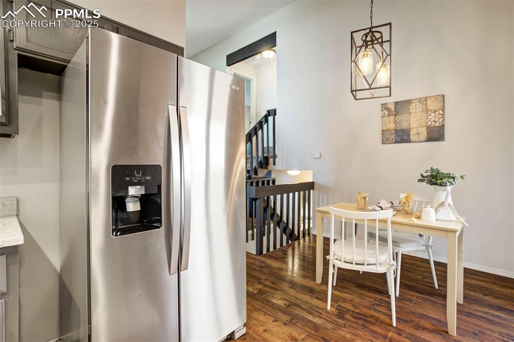 Image 9 of 36: Kitchen