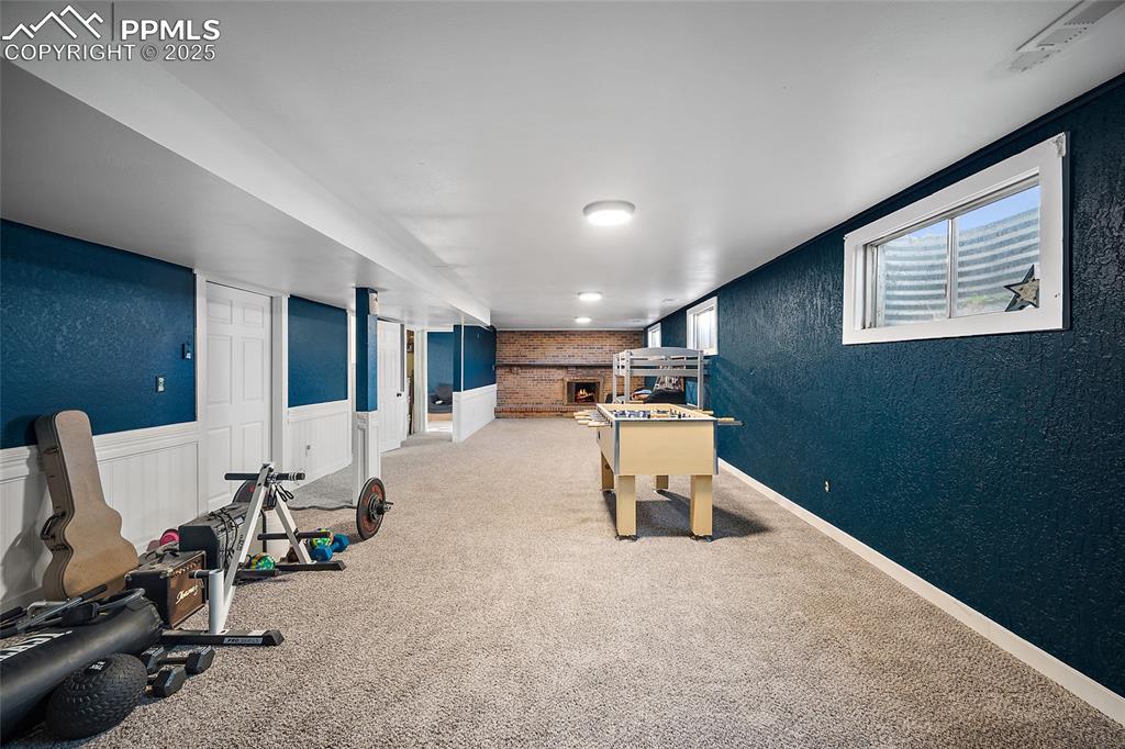 Image 19 of 32: Exercise Room