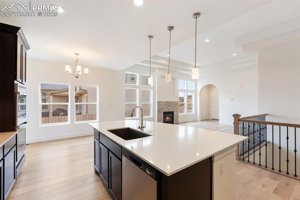 Image 12 of 46: Kitchen