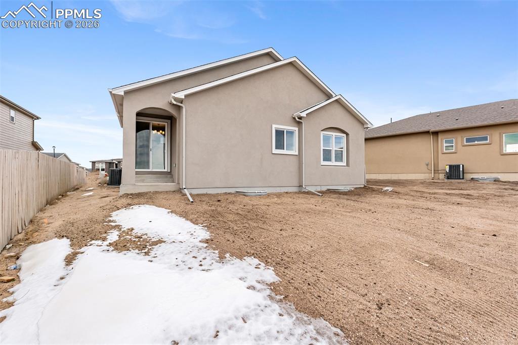 Image 36 of 46: Back of Structure