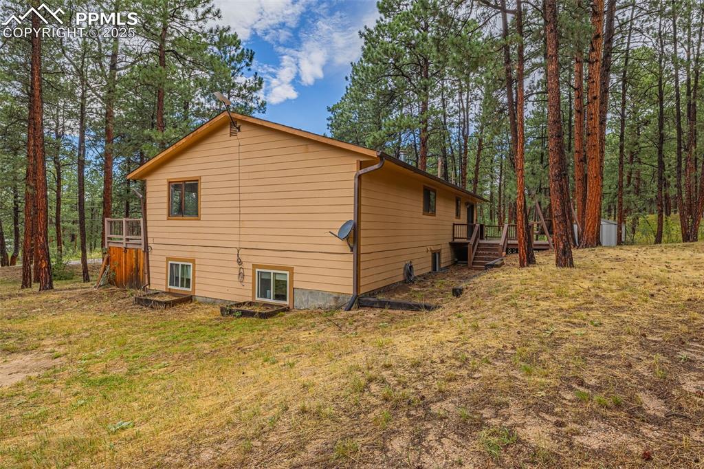 Image 24 of 31: Side of Structure