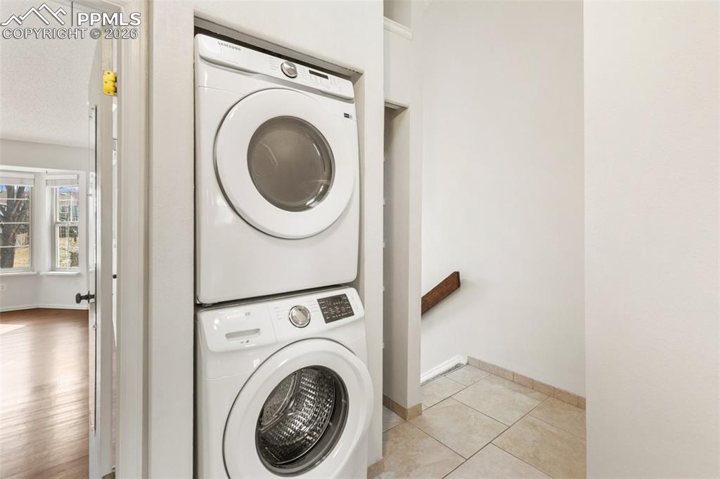 Image 22 of 31: Laundry