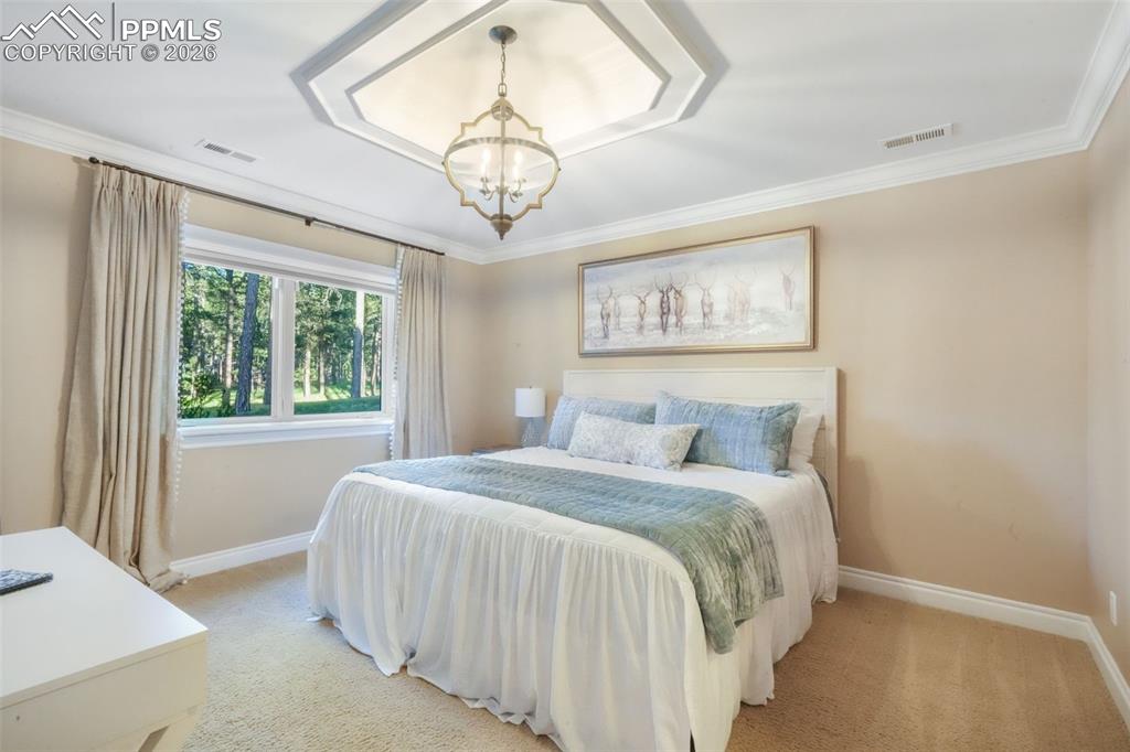 Image 37 of 50: Bedroom