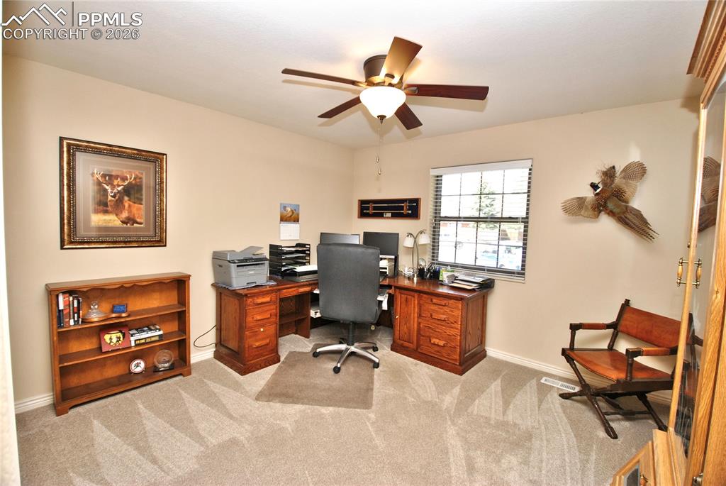 Image 20 of 46: Bedroom