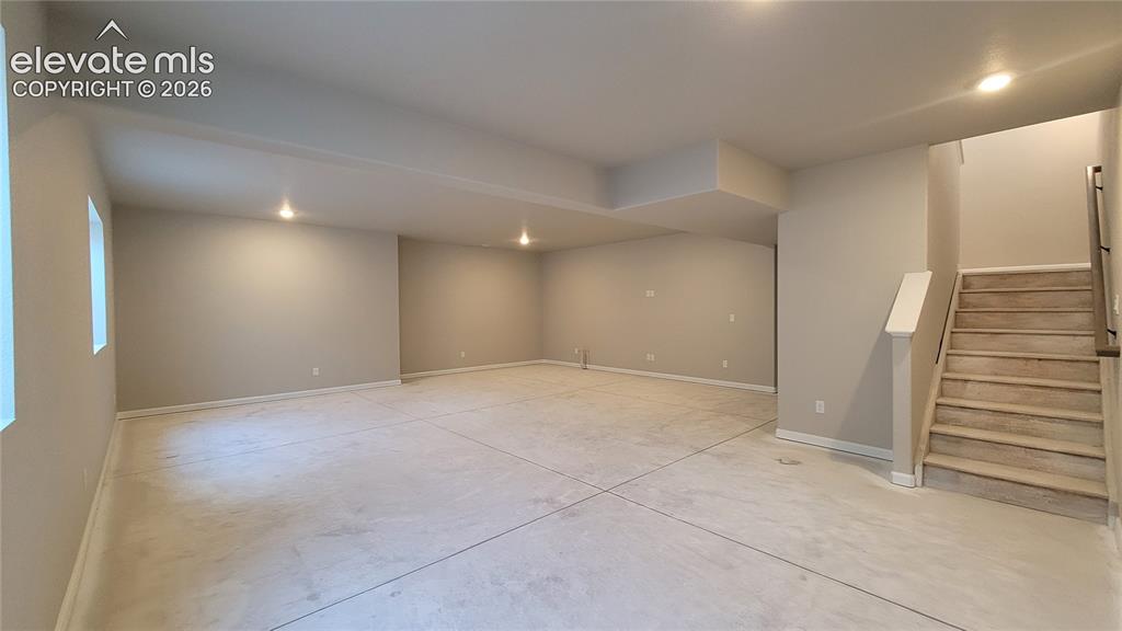 Image 19 of 34: Family Room