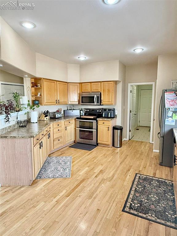 Image 14 of 37: No Description Available