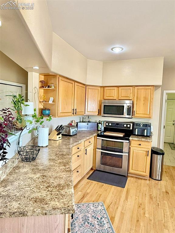 Image 17 of 37: No Description Available