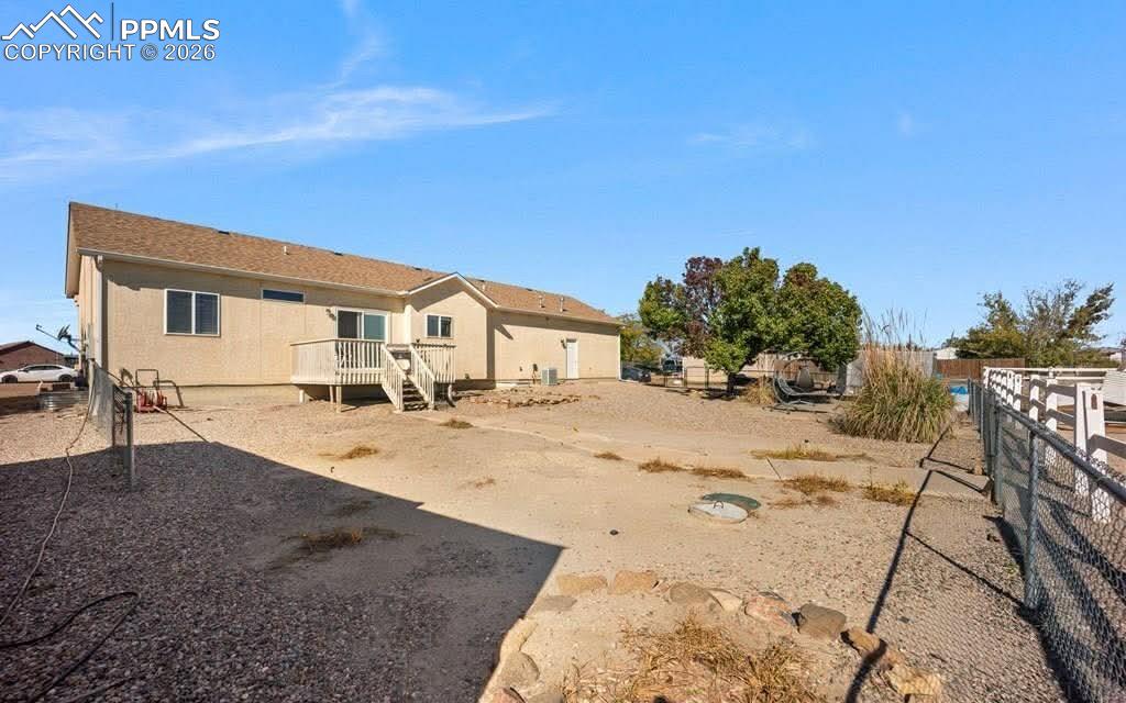 Image 33 of 37: No Description Available