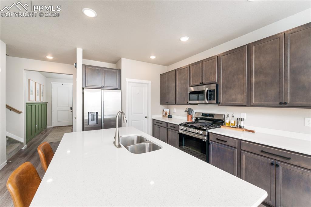 Image 6 of 38: Kitchen