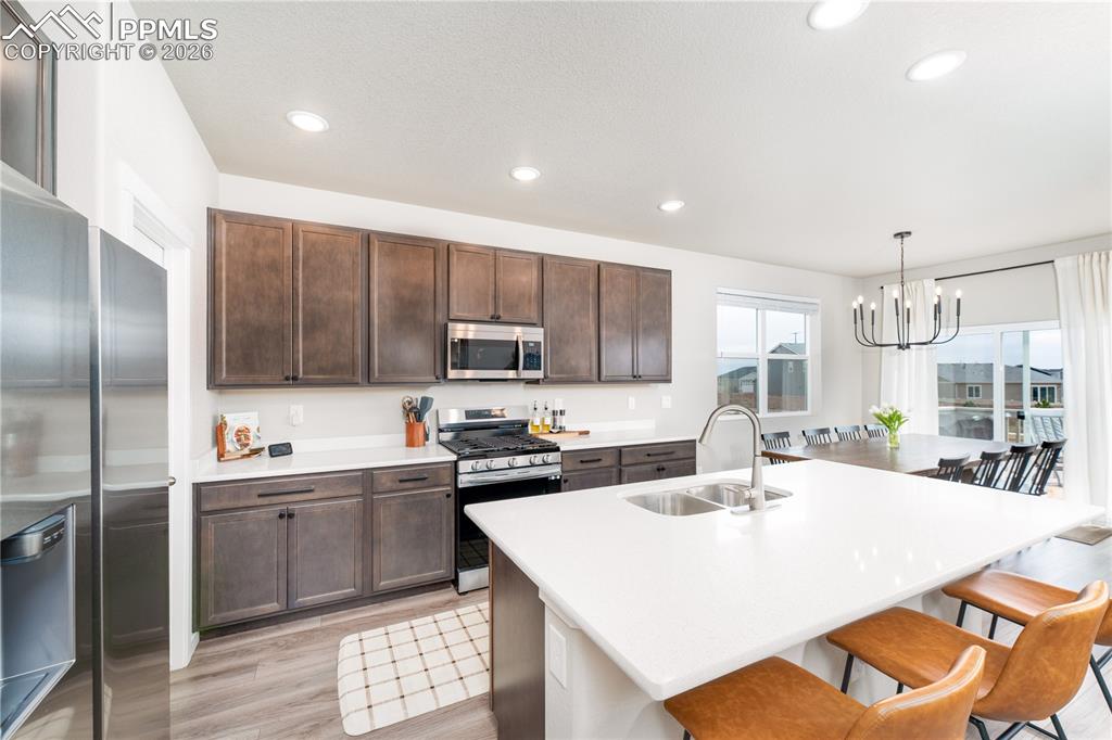 Image 7 of 38: Kitchen