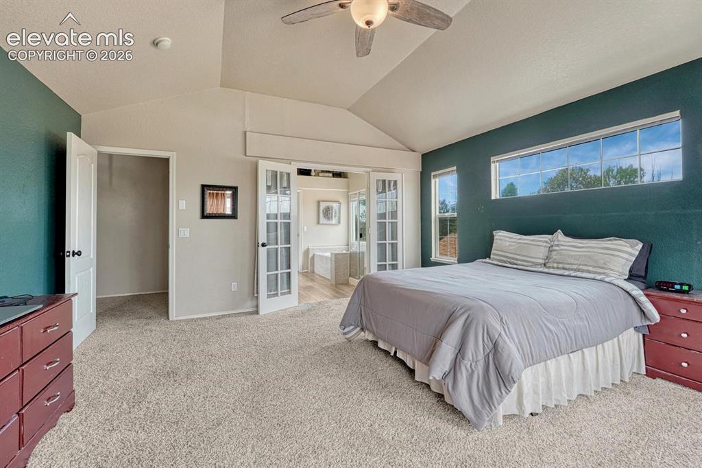 Image 17 of 48: Bedroom